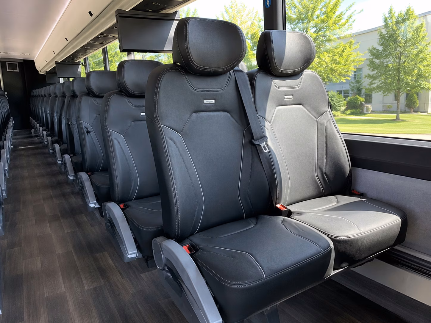how where and when you re traveling affects your bus rental rate in homestead